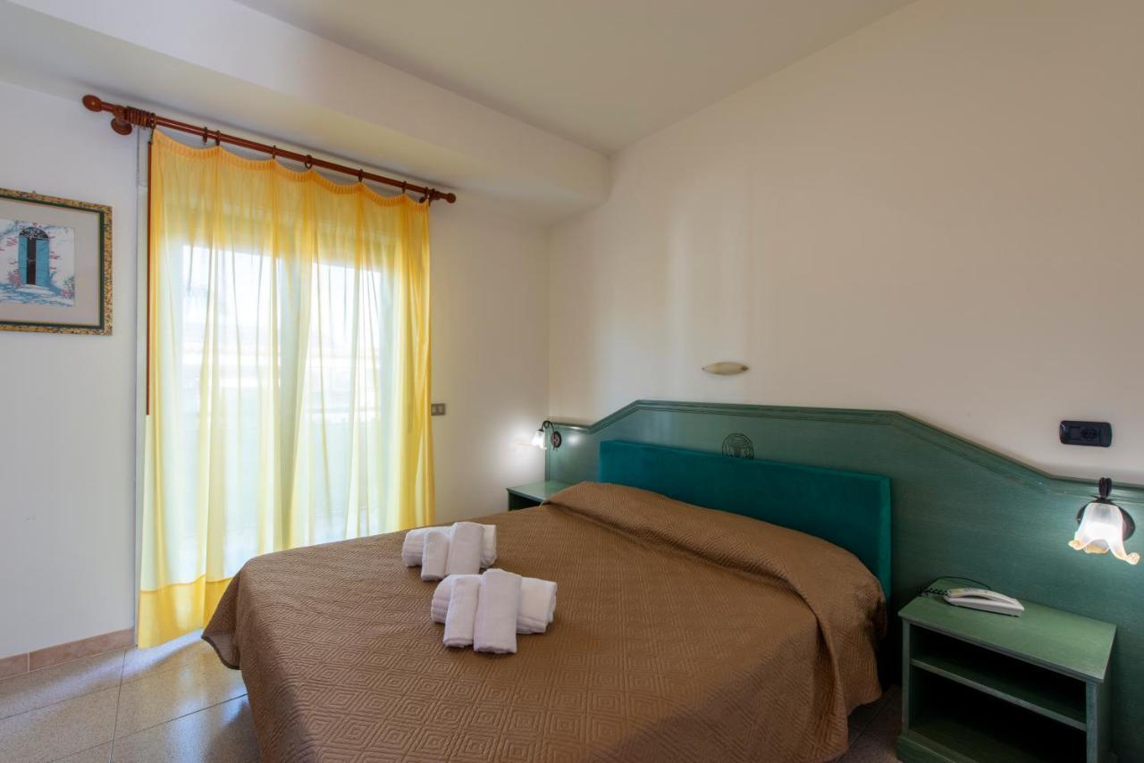 Villaggio Alkantara Giardini Naxos Exterior foto