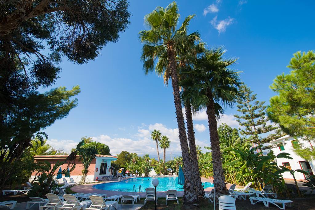 Villaggio Alkantara Giardini Naxos Exterior foto